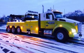 Tractor Trailer Towing-in-Zionsville-Indiana